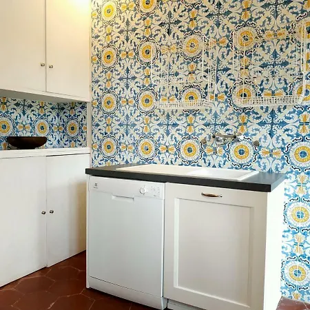 Апартаменты Holiday In Near Portofino - Casaviva *